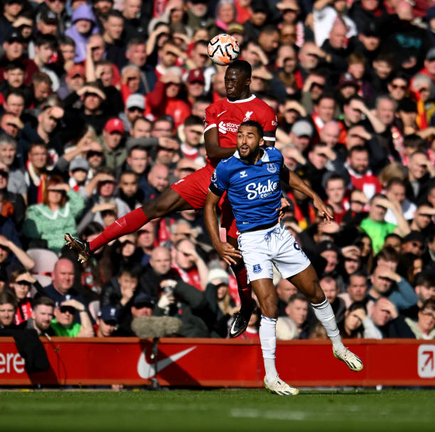 在每一场比 在每一场比